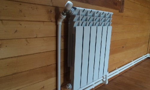 установка радиатора отопления в частном доме
